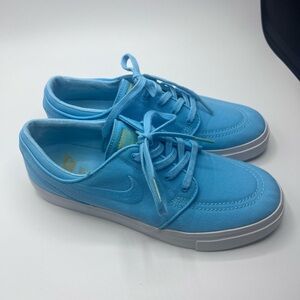 Nike SB Zoom Air Janoski Vivid Sky Blue